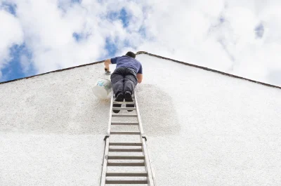 Peinture extérieure à Verneuil-Moustiers — façades et ravalement